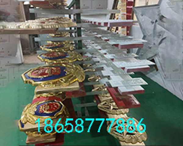 交通执法徽制作