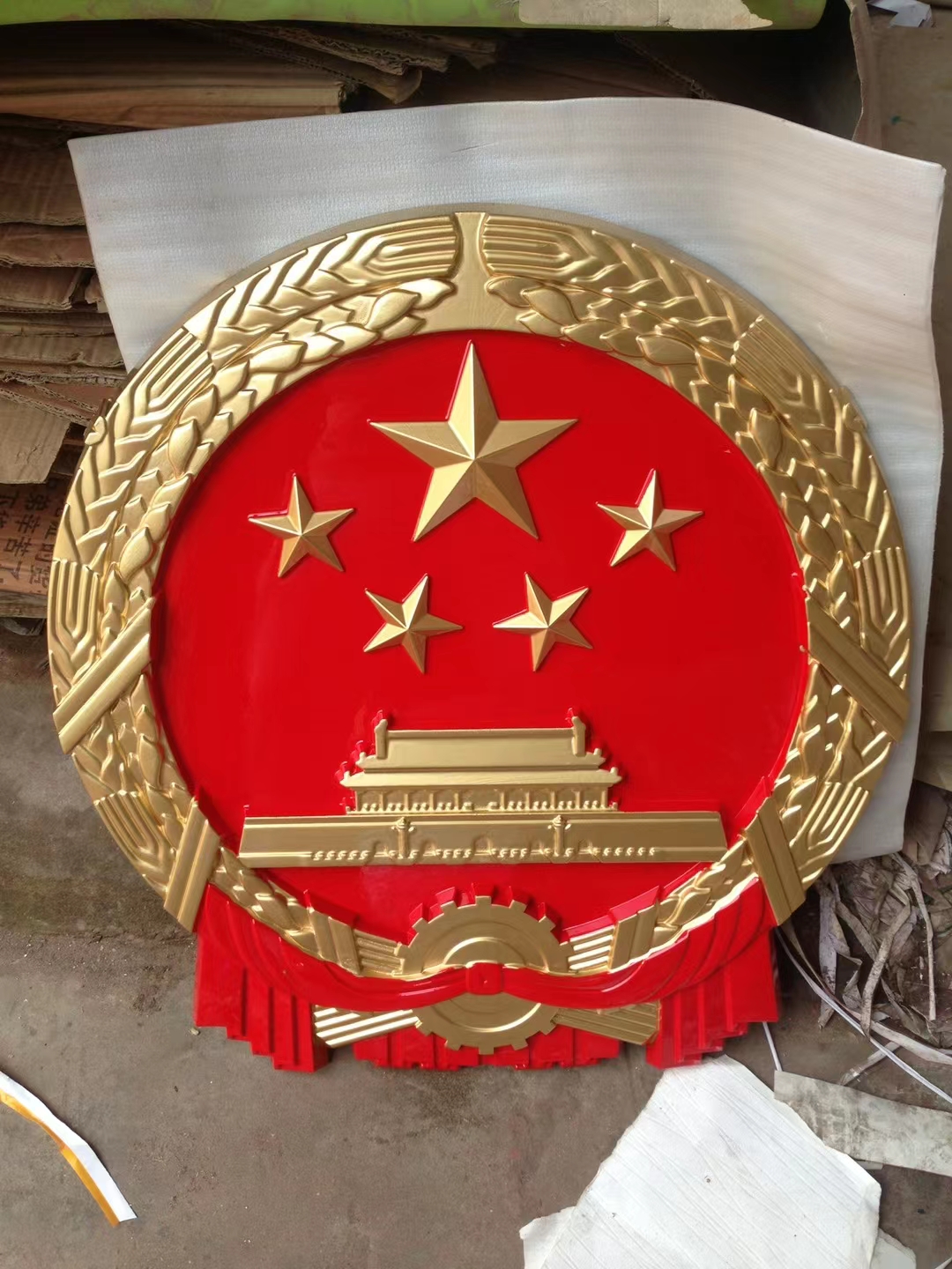 解密大型国徽的精密制作过程